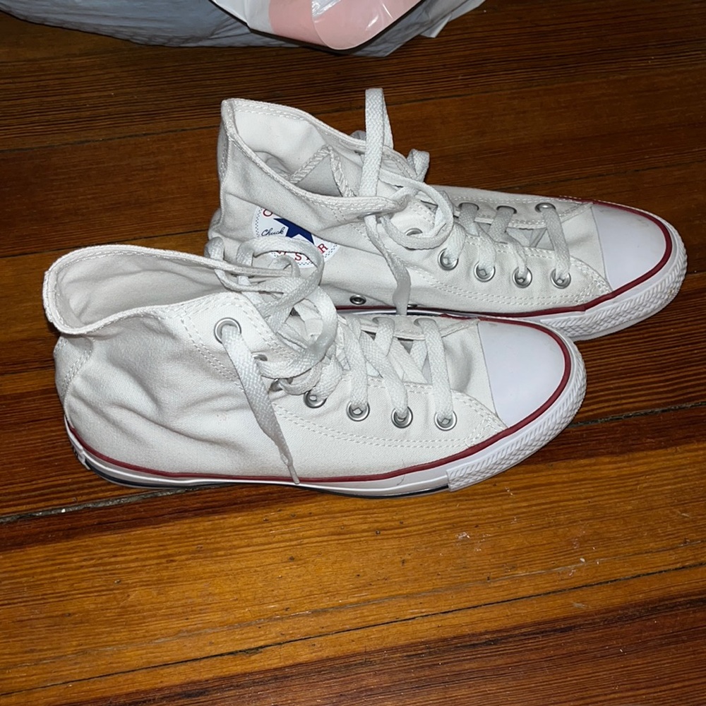 COPY - Converse High Tops size 7